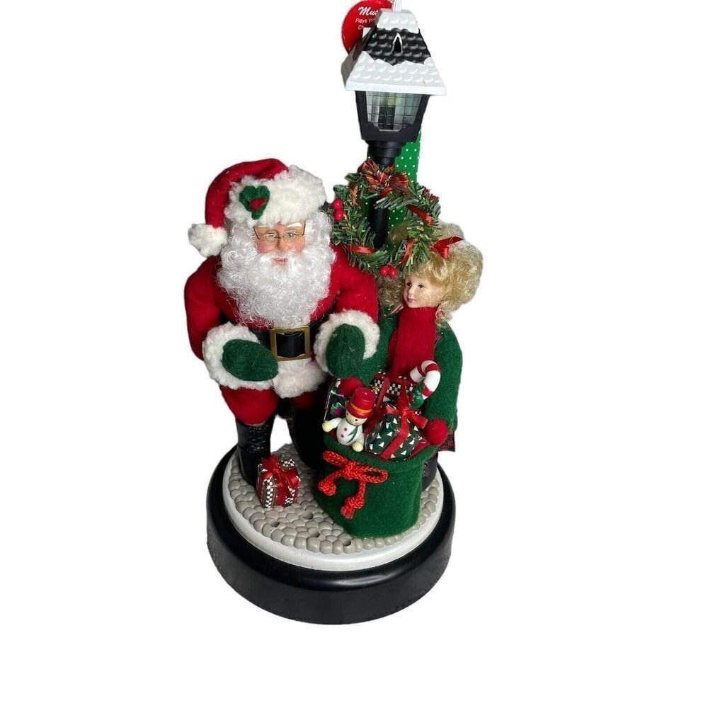 Vintage 1993 Holiday Creations Musical Santa Lamp Post Scene Christmas Decor